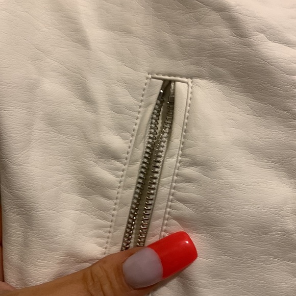 Biker faux leather jacket cream white color - Picture 2 of 4